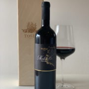 Merlot Tosic